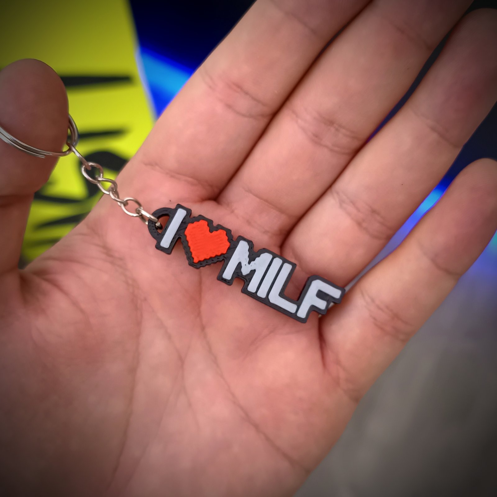Porte-clés "I ❤️ MILF" – Image 2